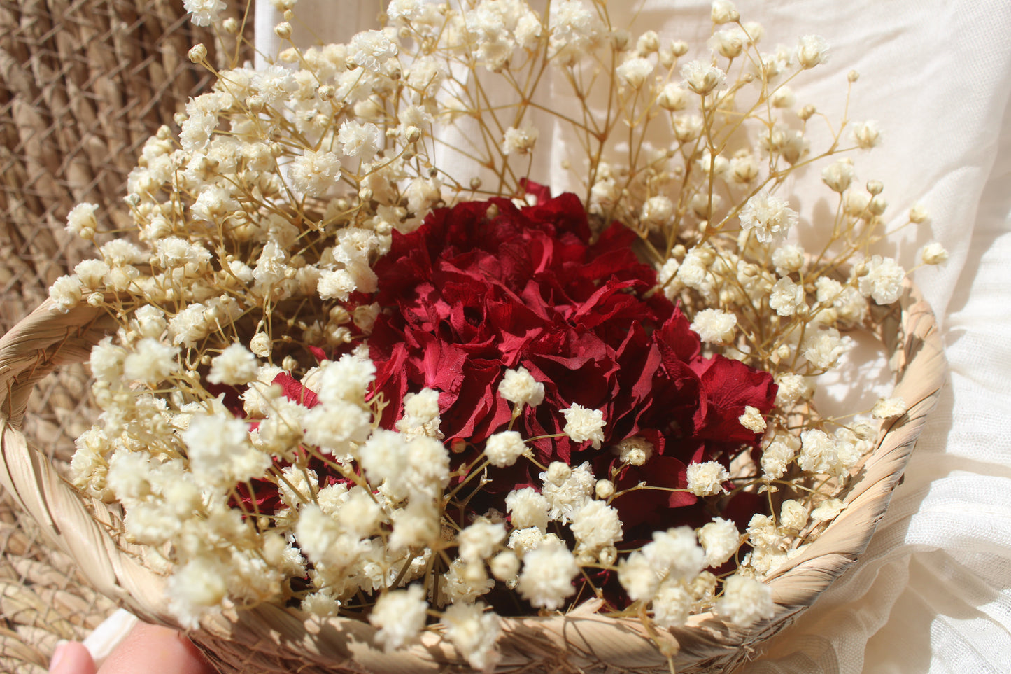 Cesta mini con arreglo floral